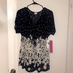 Maternity Blouse Size M